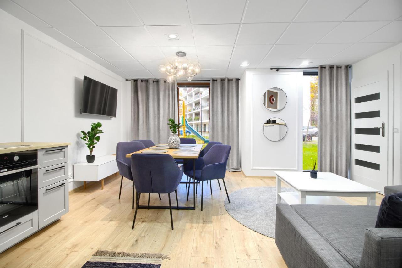 Apartamenty Wyspa Solna By Vacation Rental - Basen, Sauna, Jacuzzi, Silownia W Cenie كولوبرزيغ المظهر الخارجي الصورة