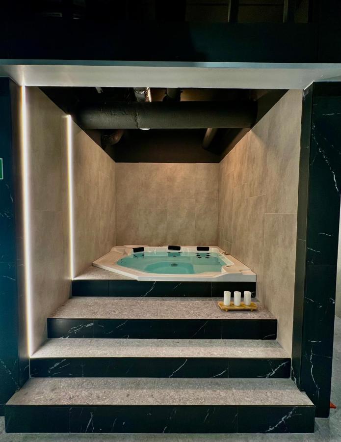Apartamenty Wyspa Solna By Vacation Rental - Basen, Sauna, Jacuzzi, Silownia W Cenie كولوبرزيغ المظهر الخارجي الصورة
